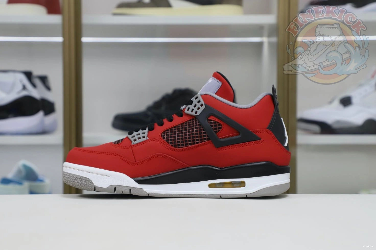 Bravo Jordan Jordan4 Air RetroToro 1108